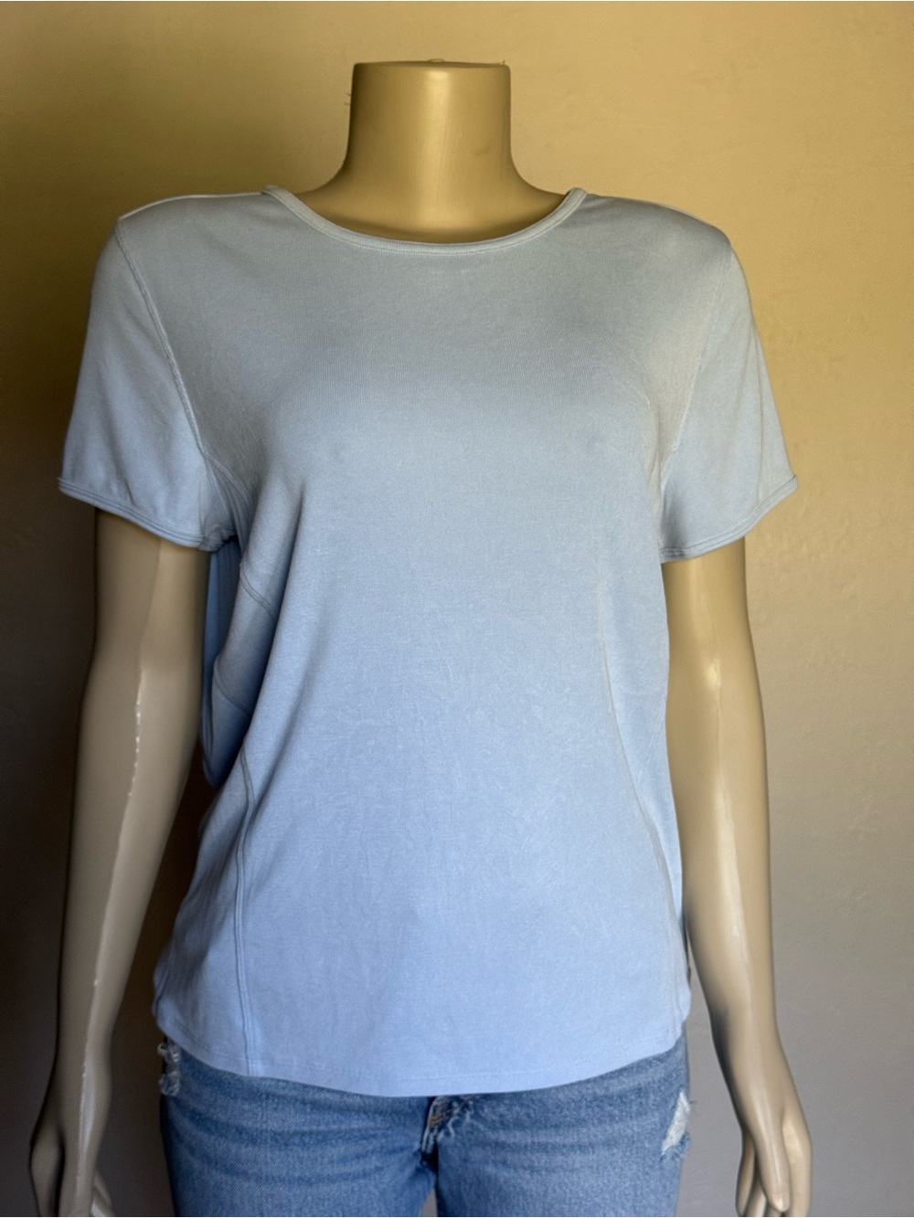 Lululemon Twist-Back Soft Ribbed Short-Sleeve Top
Blue Linen - Picture 5 of 7